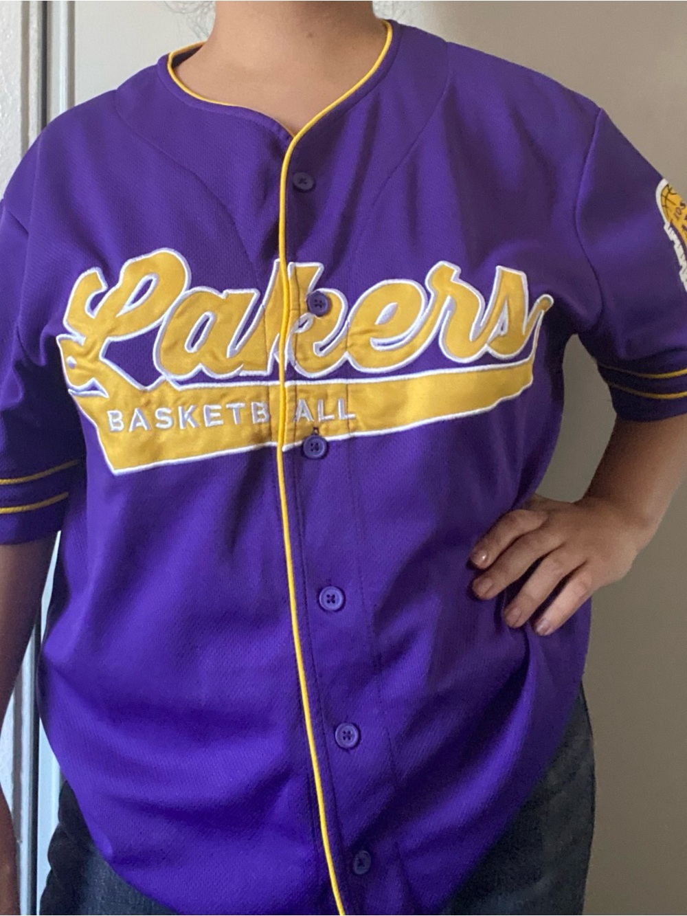 Lakers Button-Up Jersey (Medium)